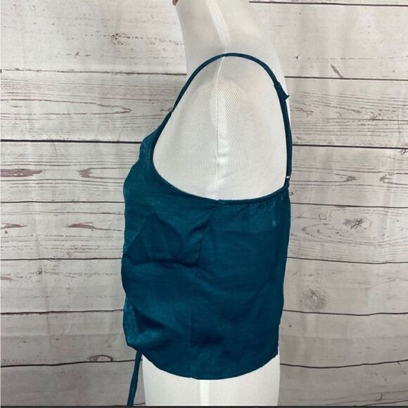 Monteau Los Angeles crop top - Picture 2 of 4